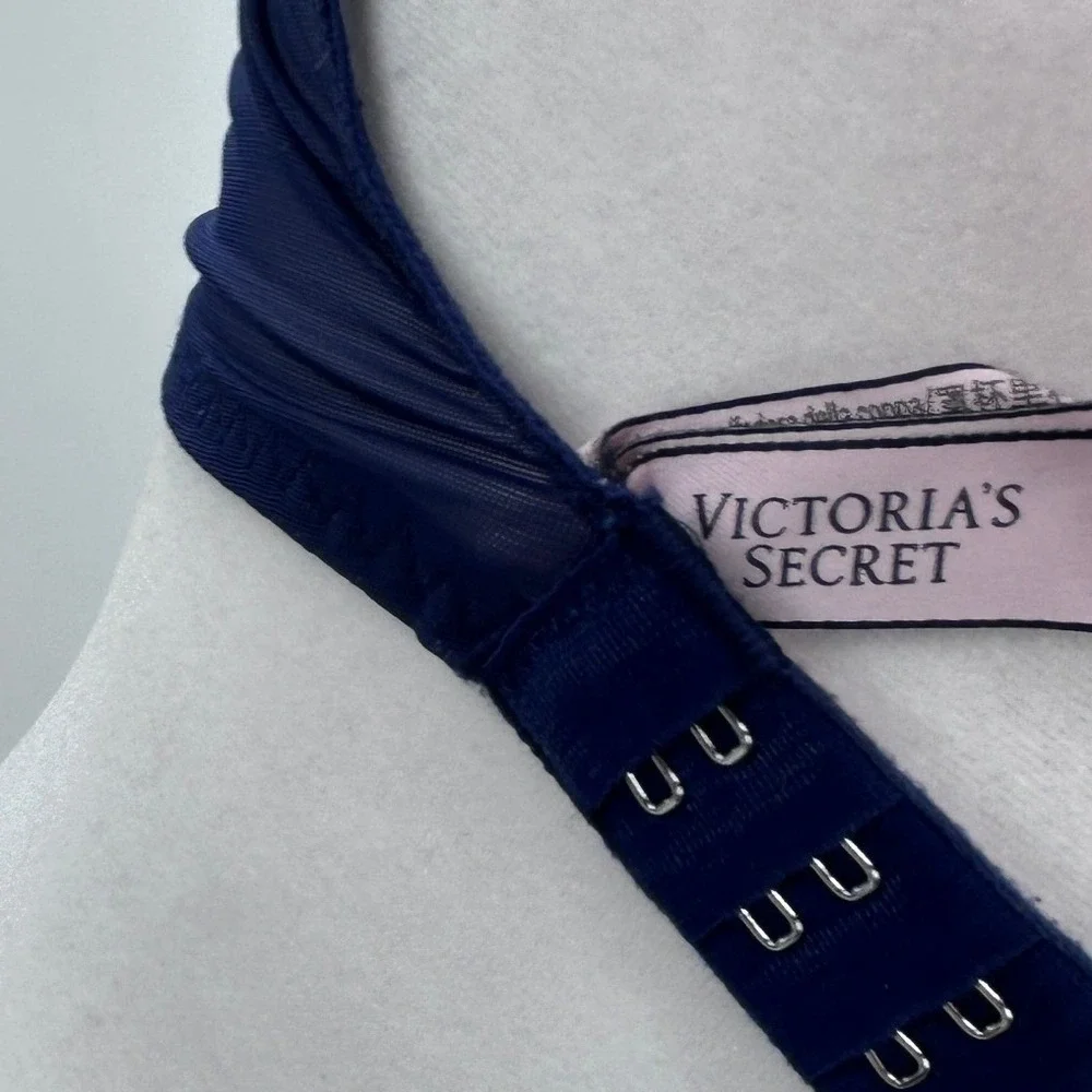 Victoria's Secret 36B Navy Lace Underwire Bra Floral Embroidery Lingerie Boudoir